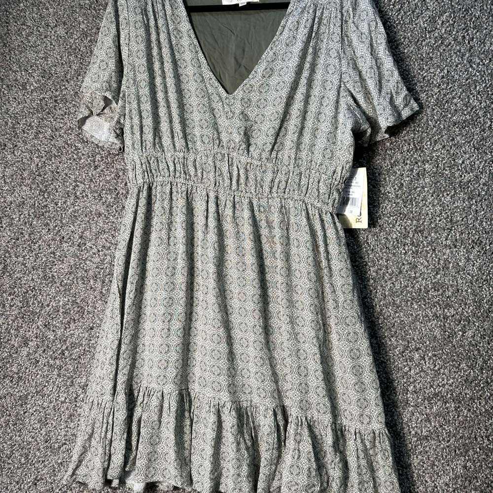 NWT juniors Rewind flutter sleeve skater dress SZ XXL - Picture 2 of 6